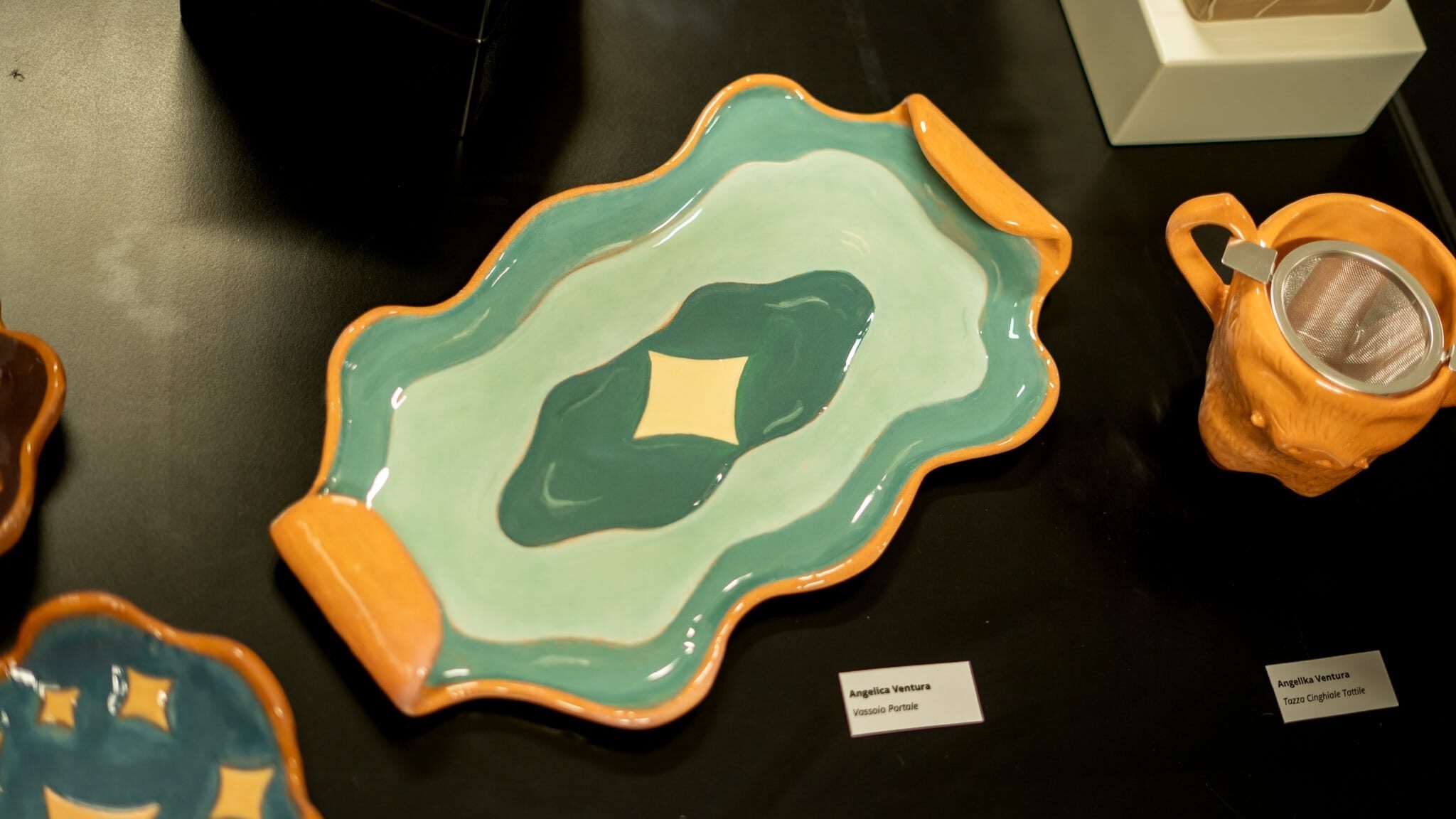 Portal Tray